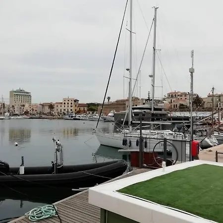 Sardinia Houseboat Ad *