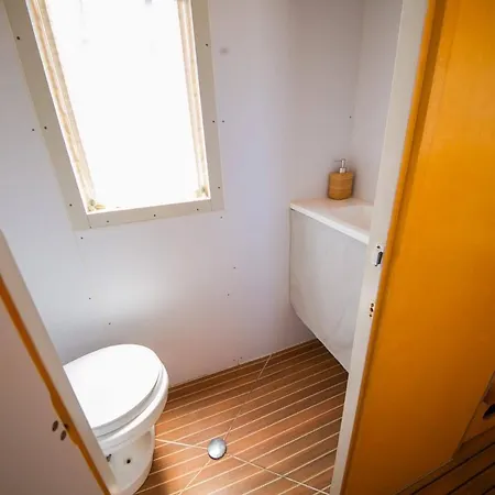 Sardinia Houseboat Ad Alghero
