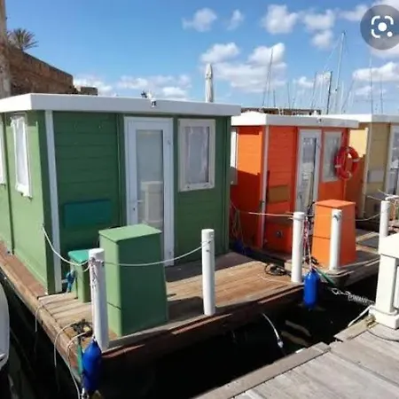 Sardinia Houseboat Ad * Alghero